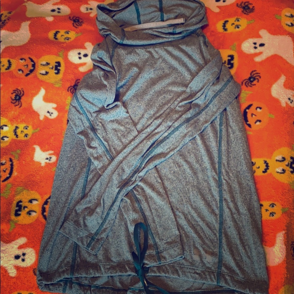 Cute pullover